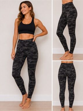 SPANX Look At Me Now Seamless Camo Leggings Black Size Small High Rise